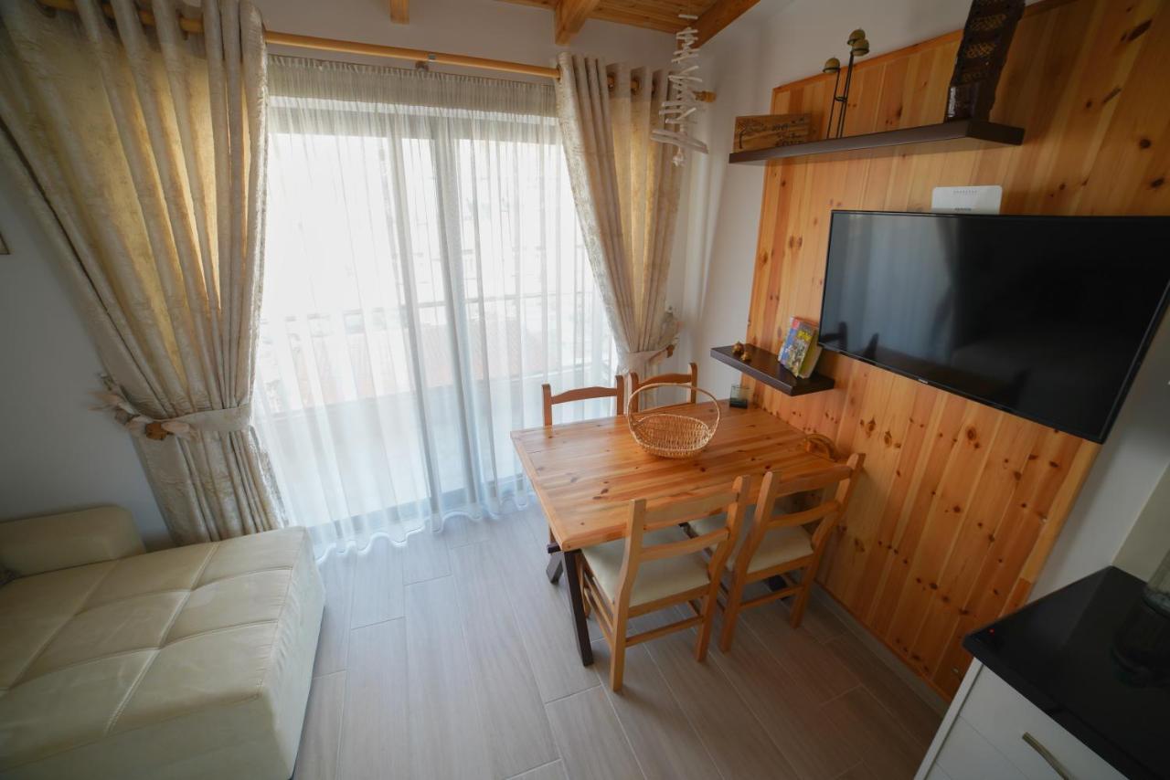 City Glow Apartments Саранде Екстериор снимка