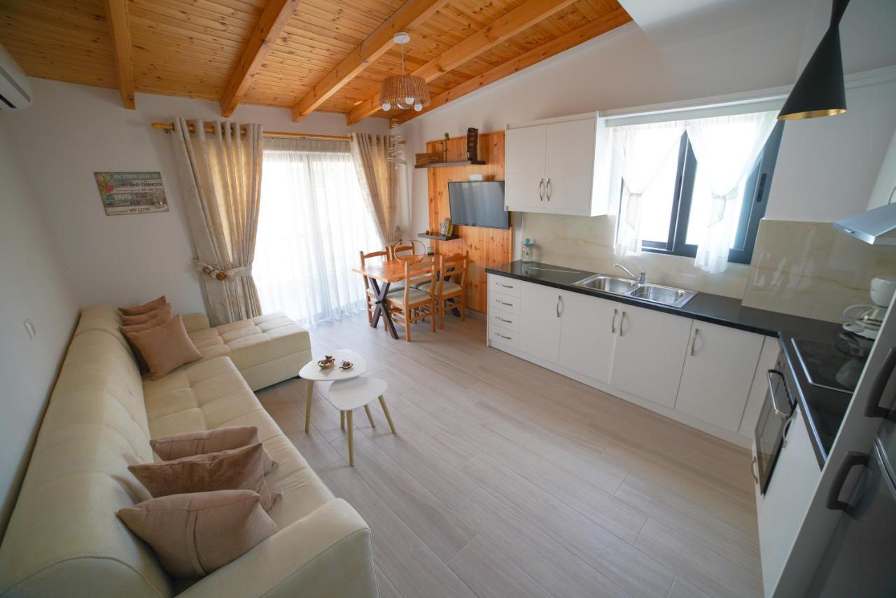 City Glow Apartments Саранде Екстериор снимка