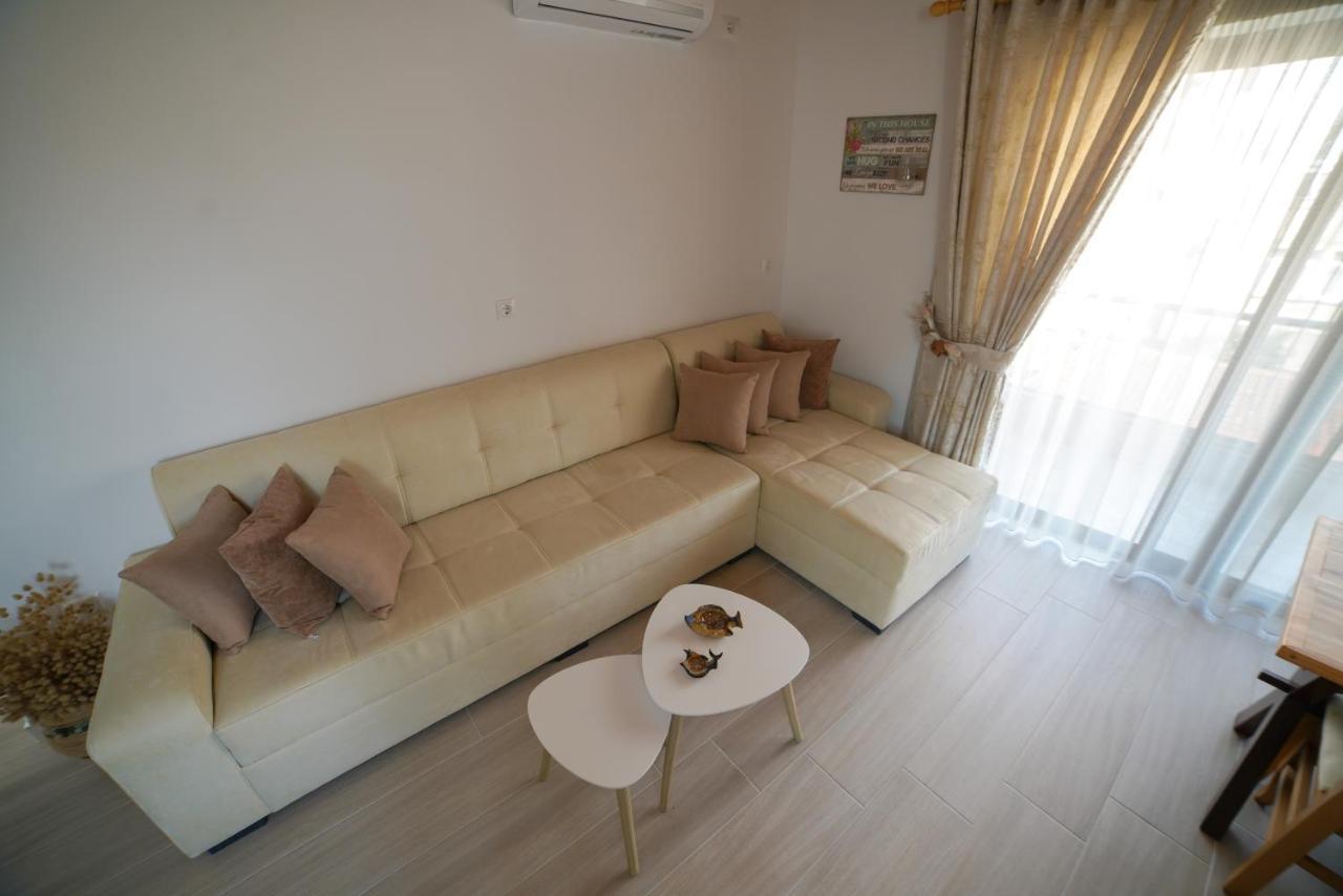 City Glow Apartments Саранде Екстериор снимка