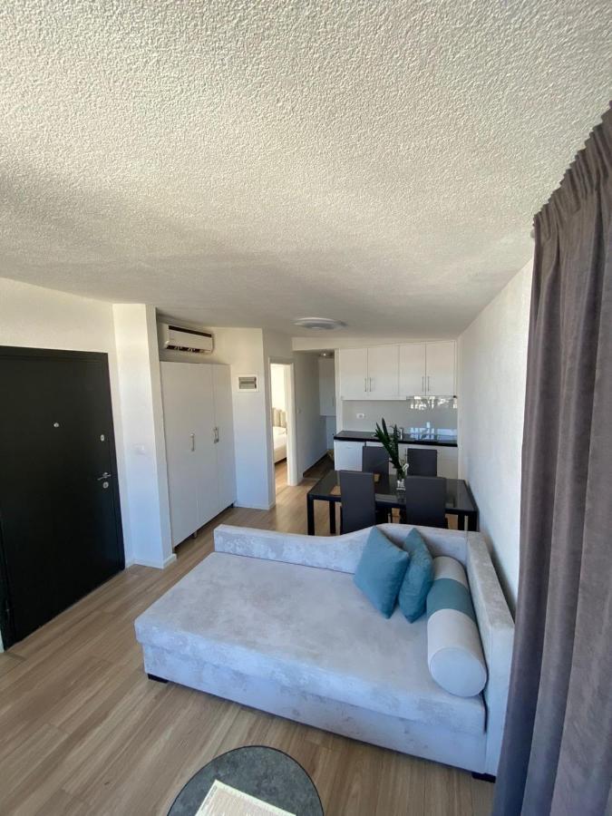 City Glow Apartments Саранде Екстериор снимка